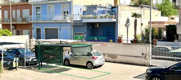 3 rooms Apartment in Ragusa, Italy No. 151730 8