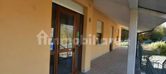 Gewerbliche Immobilie in Borgo Val di Taro, Italy 640m², Nr. 250876 3