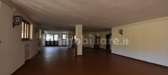 Gewerbliche Immobilie in Borgo Val di Taro, Italy 640m², Nr. 250876 7