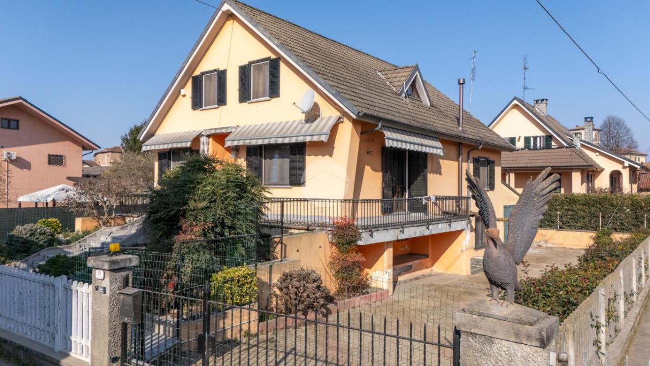 6 rooms Villa in Cavallerleone, Italy No. 235471