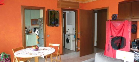 3 rooms Apartment in Arese, Italy No. 187506 7