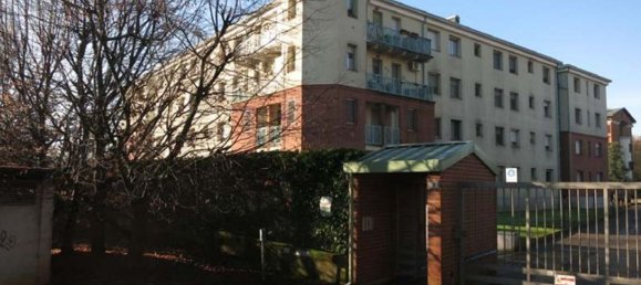 3 rooms Apartment in Arese, Italy No. 187506 4