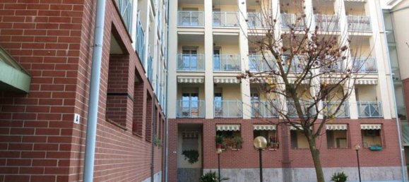 3 rooms Apartment in Arese, Italy No. 187506 12