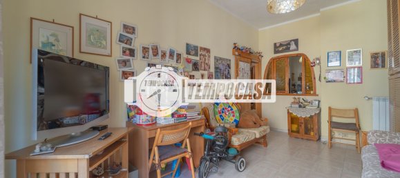 2 bedrooms Apartment in Rome, Italy No. 372841 4