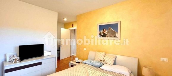 Apartamento de 2 dormitorios en Florence, Italy No. 362368 5