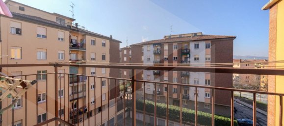 Apartamento de 4 habitaciónes en Casalecchio di Reno, Italy No. 17370 93