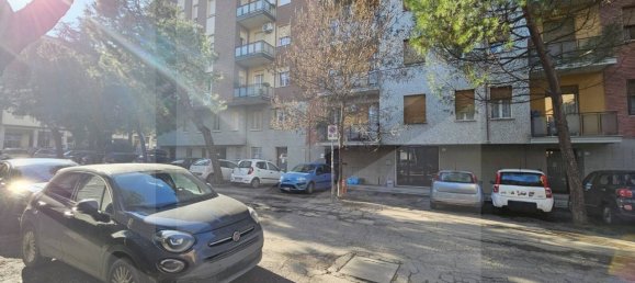 Apartamento de 4 habitaciónes en Casalecchio di Reno, Italy No. 17370 117