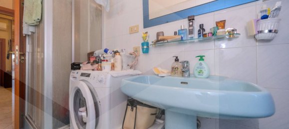 Apartamento de 4 habitaciónes en Casalecchio di Reno, Italy No. 17370 72