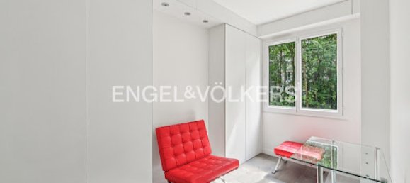 3 bedrooms Apartment in Paris, France No. 171976 4