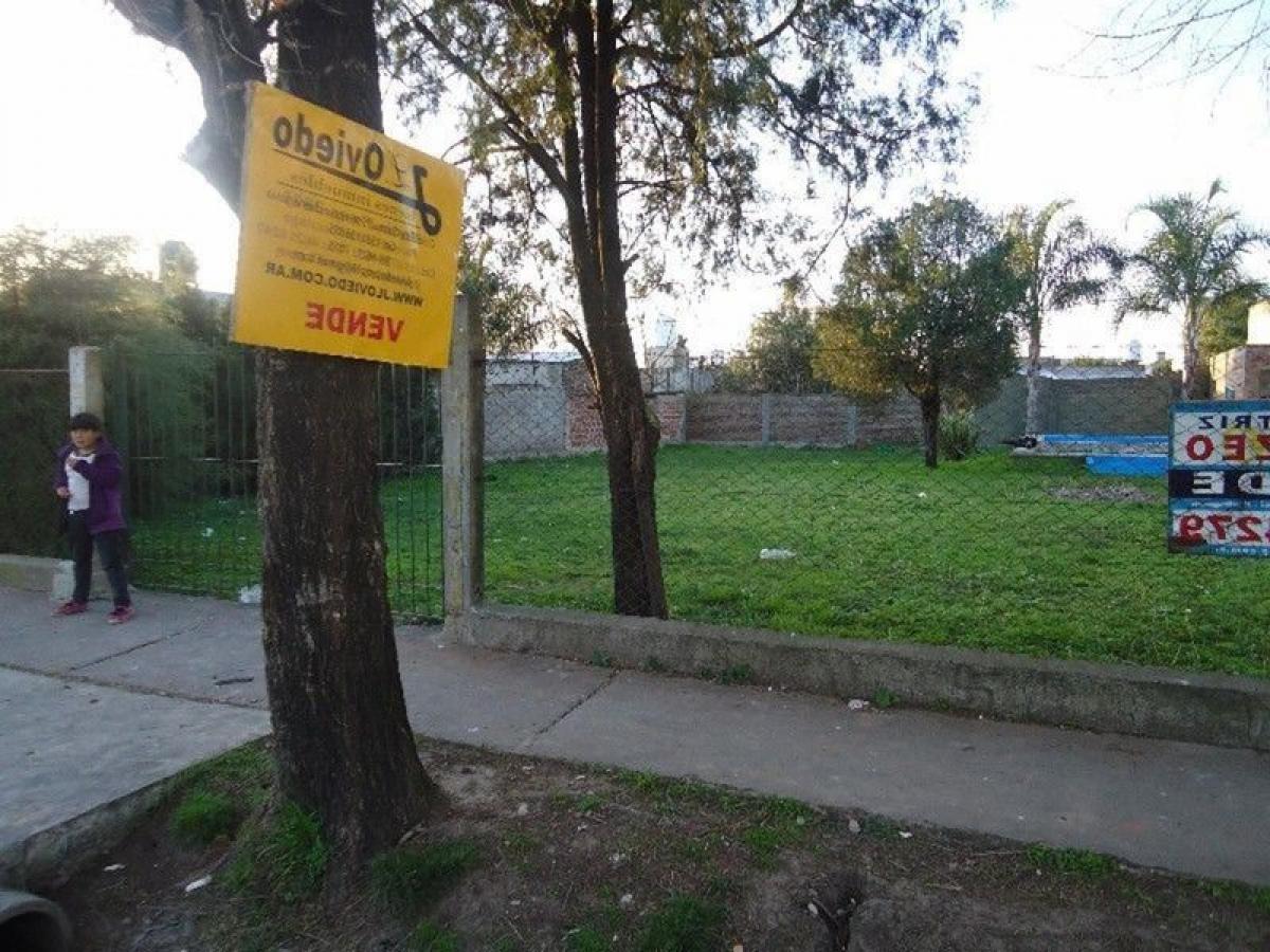  Land in Ituzaingo, Argentina No. 36605