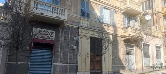 7-salle Appartement à Genoa, Italy No. 293300 4