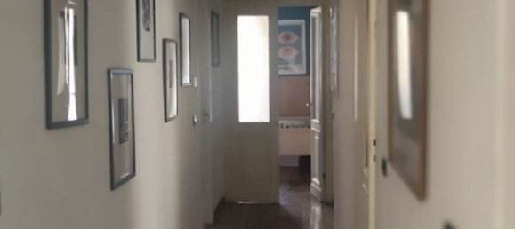 7-salle Appartement à Genoa, Italy No. 293300 26