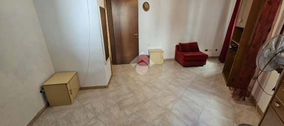4-salle Appartement à Badalucco, Italy No. 77722 17