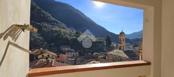 4-salle Appartement à Badalucco, Italy No. 77722 20