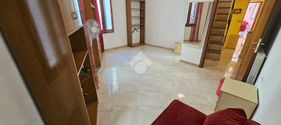 4-salle Appartement à Badalucco, Italy No. 77722 6