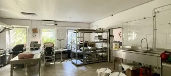 Здание с 10 комнатами в Детмольд, Германия № 223149 9