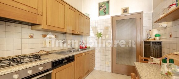 3 bedrooms Apartment in Padua, Italy No. 123084 4