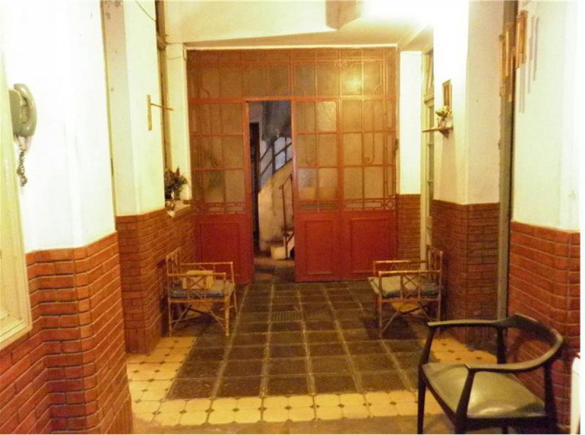 6 bedrooms Apartment in Buenos Aires, Argentina No. 86733