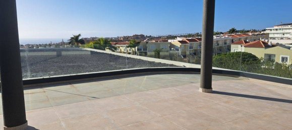 3 bedrooms Penthouse in Adeje, Spain No. 24759 4