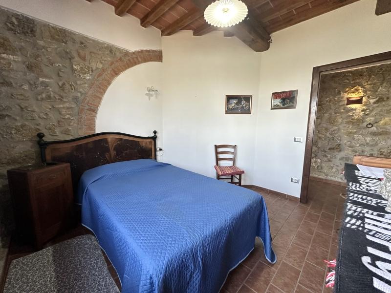 Casa de 4 habitaciónes en Roccastrada, Italy No. 232304