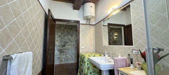 Casa de 4 habitaciónes en Roccastrada, Italy No. 232304 20