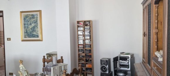 Квартира с 4 спальнями в Венетико, Италия № 363668 5