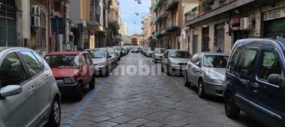4 bedrooms Apartment in Catania, Italy No. 74247 5