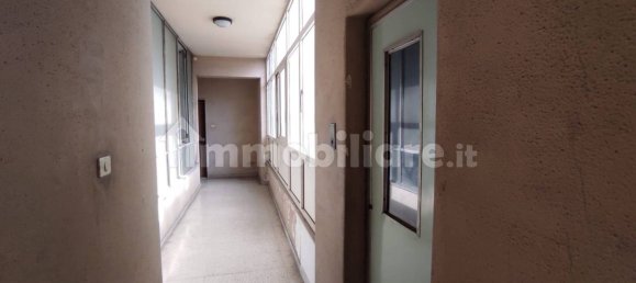 4 bedrooms Apartment in Catania, Italy No. 74247 9