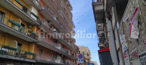 4 bedrooms Apartment in Catania, Italy No. 74247 6