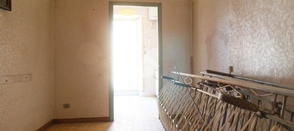 3-salle Appartement à Vetralla, Italy No. 48571 2