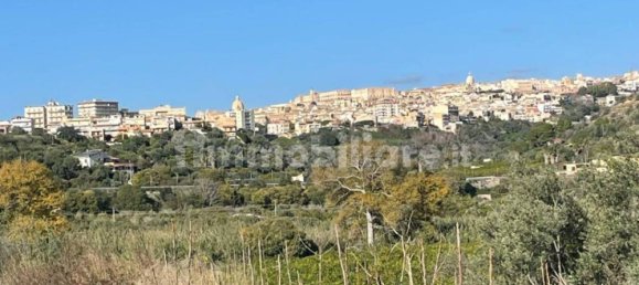 2 Schlafzimmer Haus in Noto, Italy, Nr. 305551 14