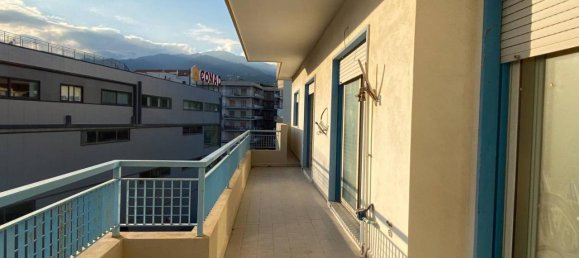 Apartamento de 3 habitaciónes en Messina, Italy No. 23041 9