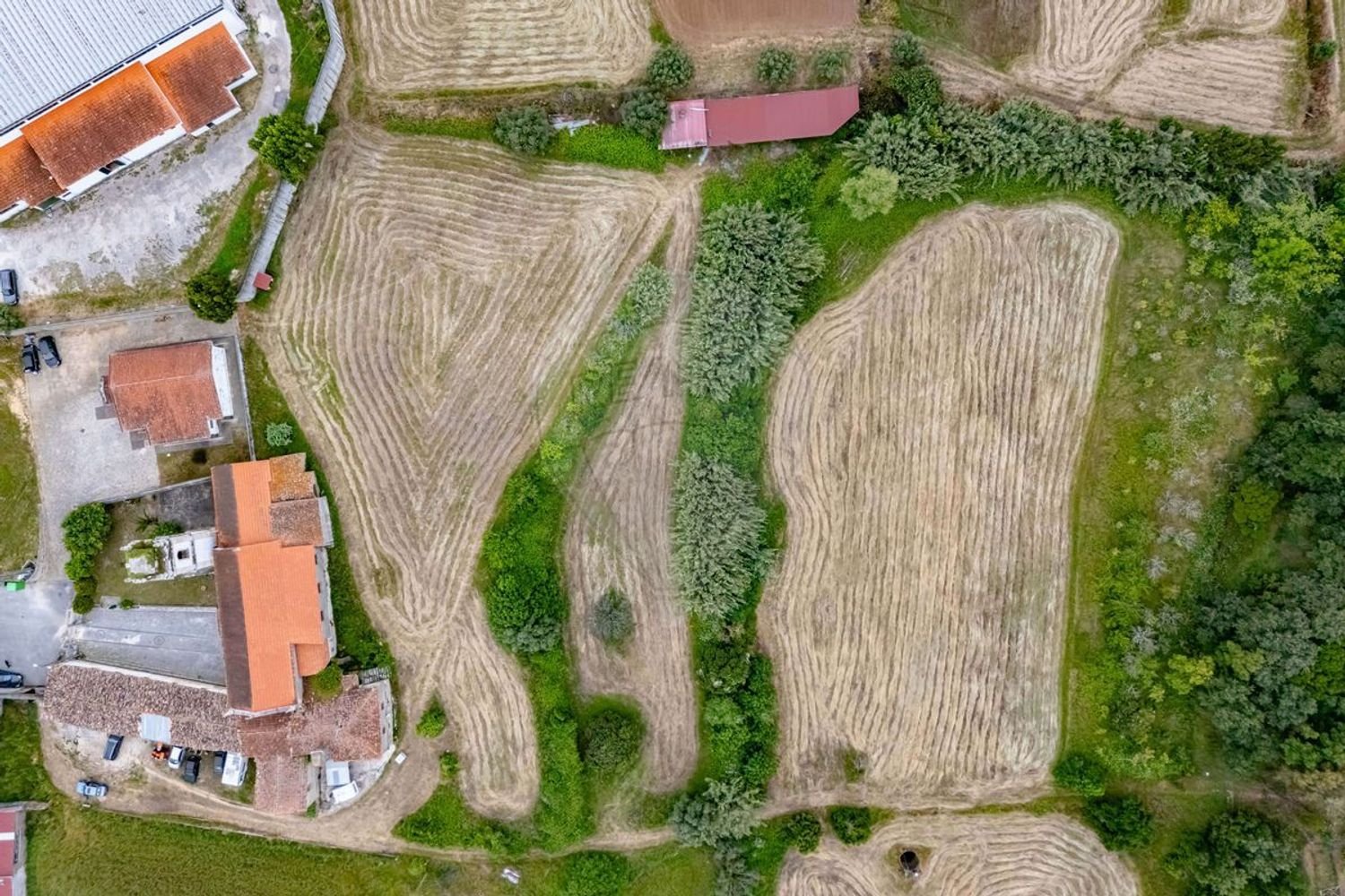  Land in Vacarica, Portugal No. 192234