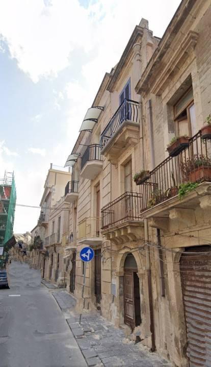 4 rooms Apartment in Syracuse, Italy No. 247704