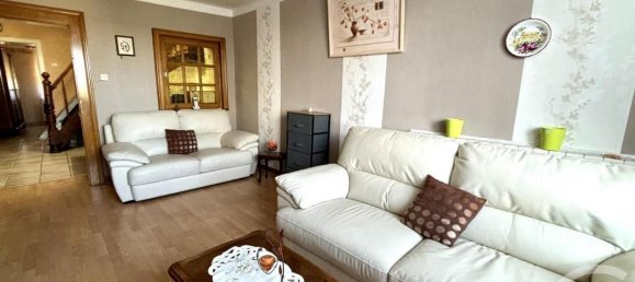 Casa de 4 dormitorios en Cattenom, France No. 157645 3