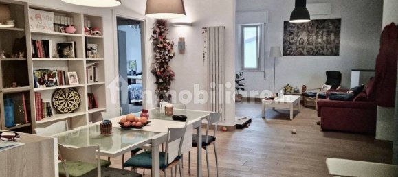 2 bedrooms Apartment in Cascina, Italy No. 217827 2