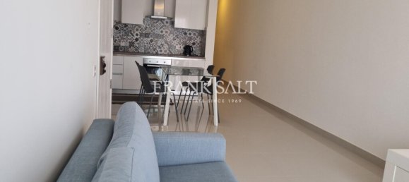 2 bedrooms Apartment in Marsalforn, Malta No. 5793 3