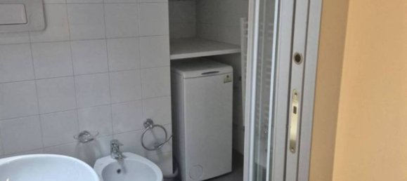 2 bedrooms Apartment in Milan, Italy No. 337626 21