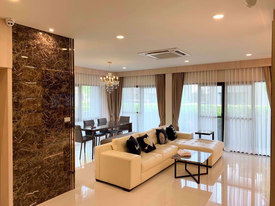 4 غرف نوم منزل في Bang Kaeo, Thailand رقم 9524