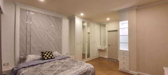 4 غرف نوم منزل في Bang Kaeo, Thailand رقم 9524 7