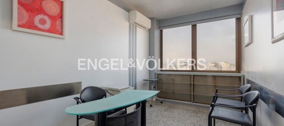 64m² Office in Lisbon, Portugal No. 12908 3