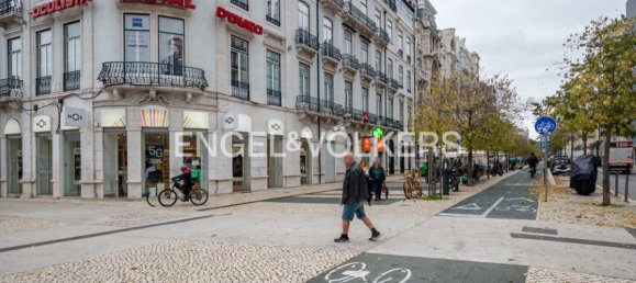 64m² Office in Lisbon, Portugal No. 12908 12