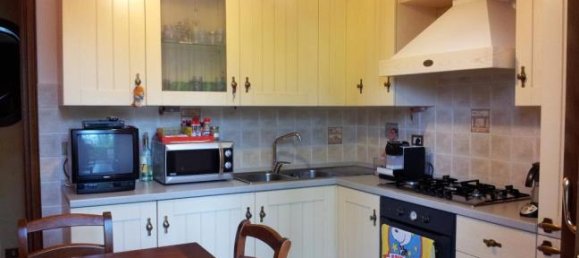 3 bedrooms Villa in Ariccia, Italy No. 253668 6