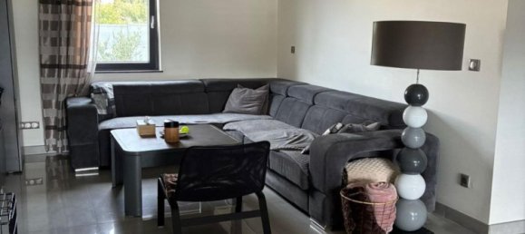 Casa de 3 dormitorios en Forbach, France No. 276901 2