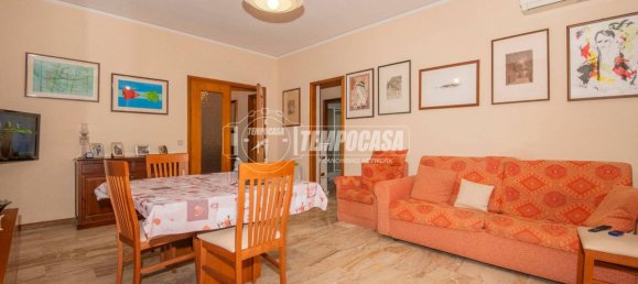 2 Schlafzimmer Wohnung in Carpi, Italy, Nr. 302482 3
