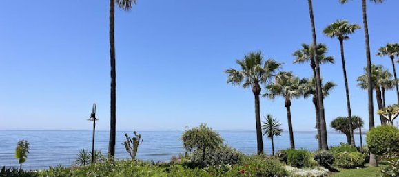 Apartamento de 3 dormitorios en Estepona, Spain No. 183364 6