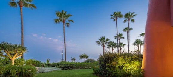 Apartamento de 3 dormitorios en Estepona, Spain No. 183364 20