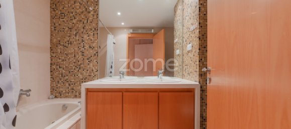 Квартира с 3 спальнями в Лиссабон, Португалия № 108257 25