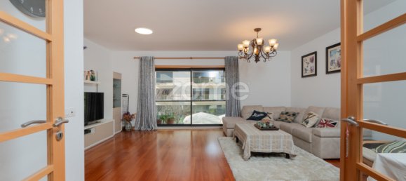 Квартира с 3 спальнями в Лиссабон, Португалия № 108257 7