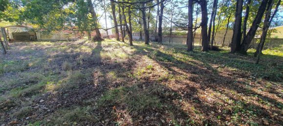  Land in Saint-Andre-de-Cubzac, France No. 76557 2